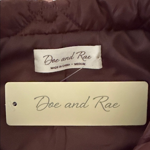 Doe & Rae Brown Quilted Tie-Front Vest medium - Picture 5 of 11